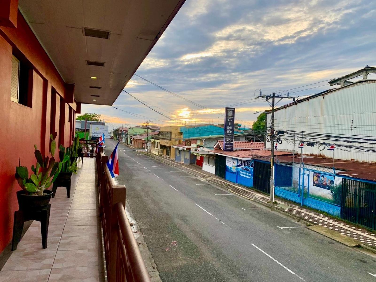 Hotel Costa Del Sol Puerto Limon Zewnętrze zdjęcie