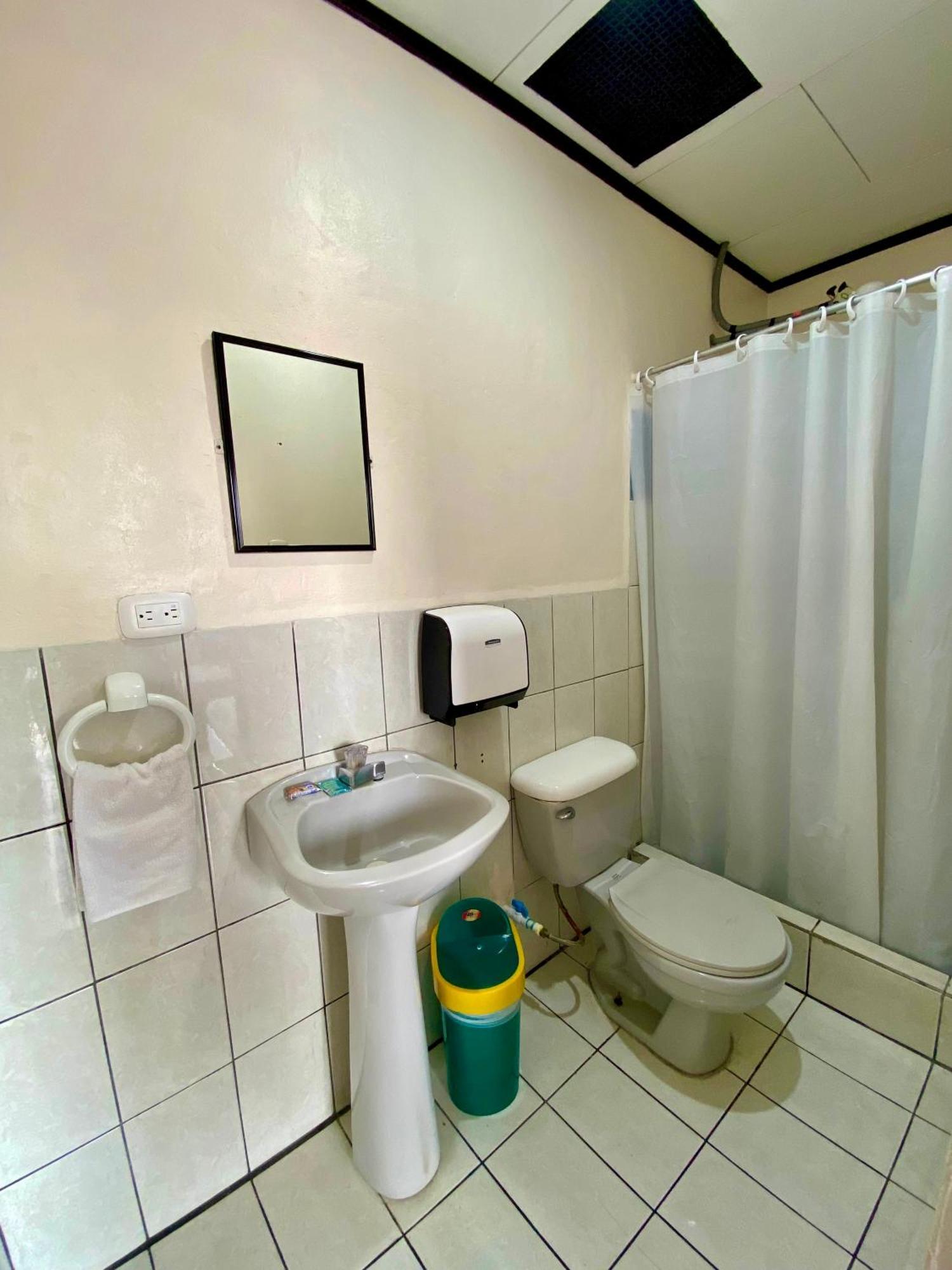 Hotel Costa Del Sol Puerto Limon Zewnętrze zdjęcie